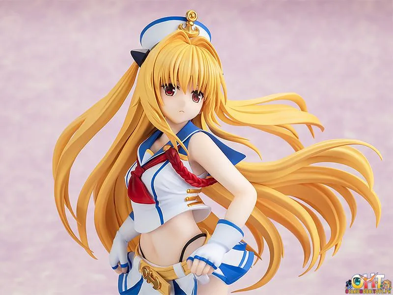 Chara-Ani CAworks To Love-Ru Darkness 1/7 Golden Darkness: Breezy Seaside Ver.